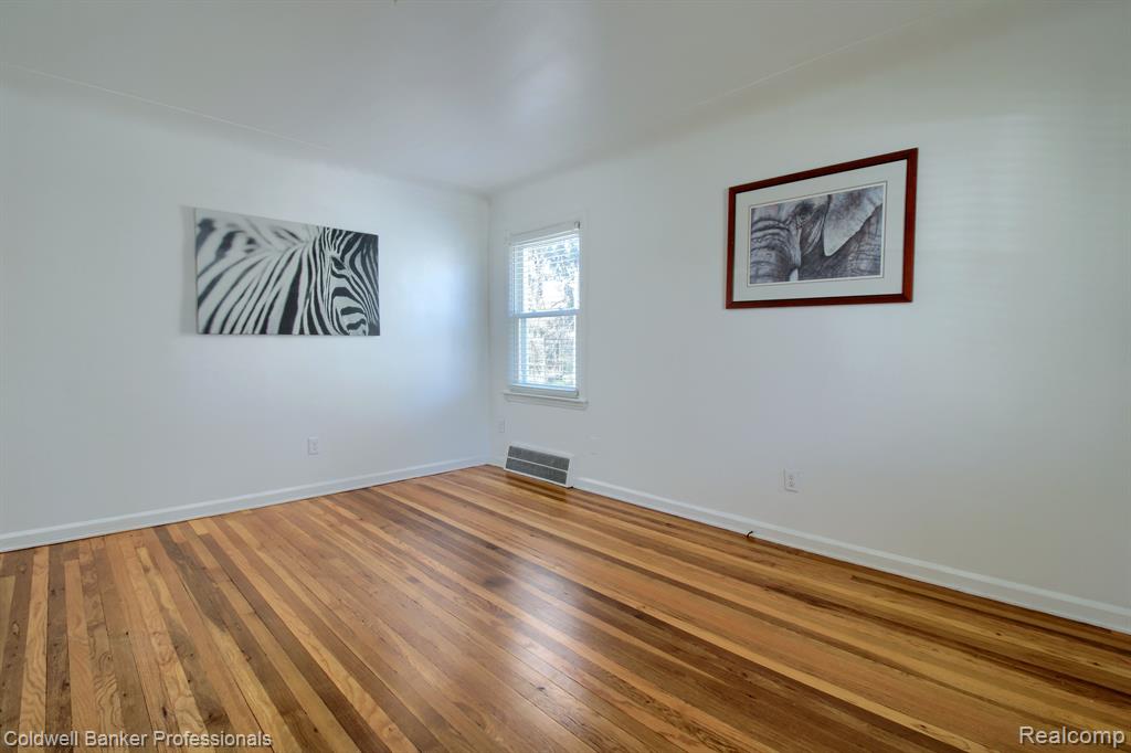 9951 TECUMSEH, Redford, MI 48239 — Photo 4
