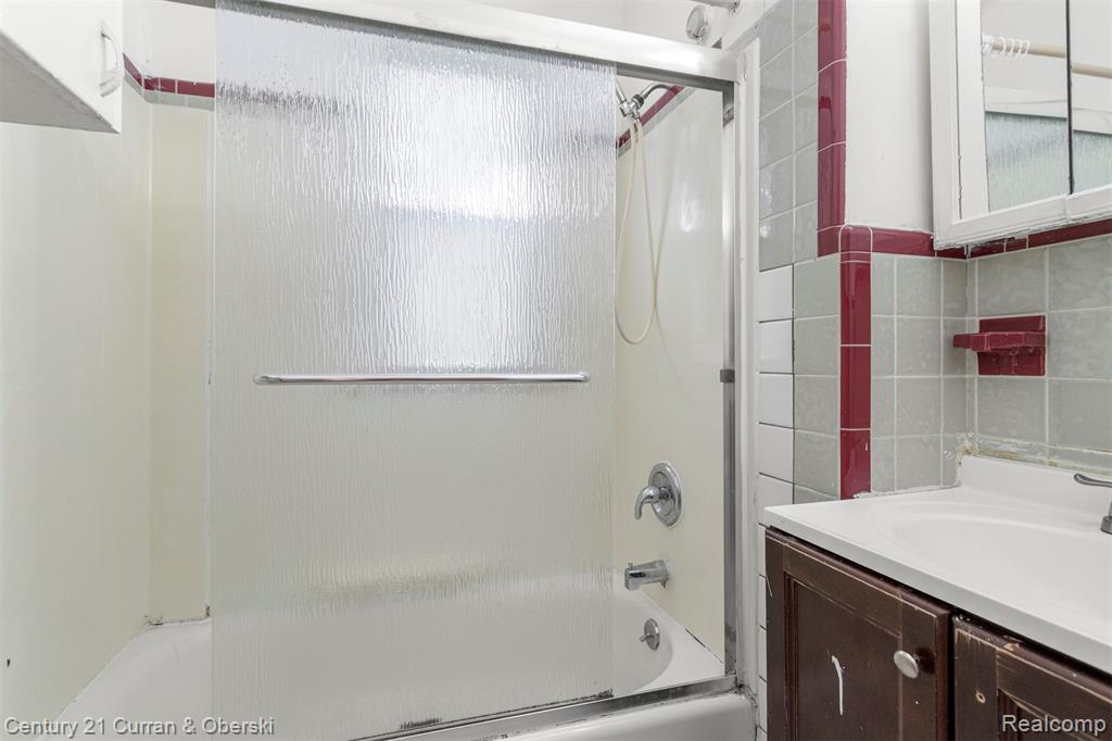 6559 Barrie Street, Dearborn, MI, 48126