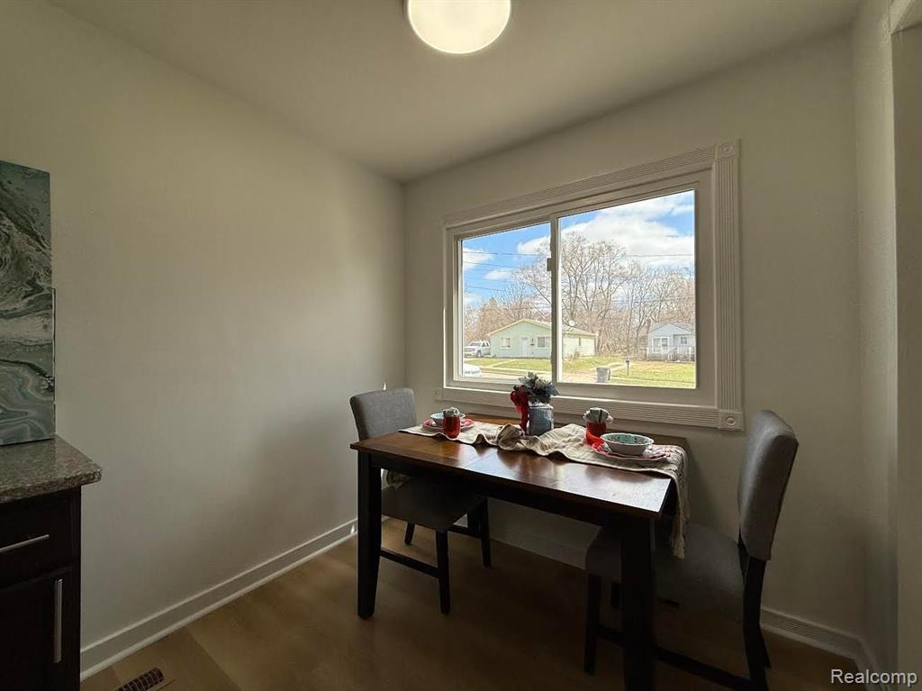 61 COURT Street, Pontiac, MI 48342 — Photo 13
