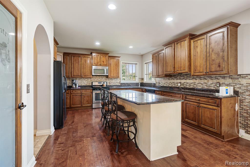 39122 Nautical Lane, Harrison Township, MI — Photo 18