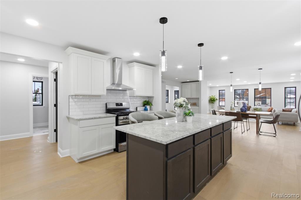 23708 Lexington Avenue, Eastpointe, MI 48021 — Photo 14