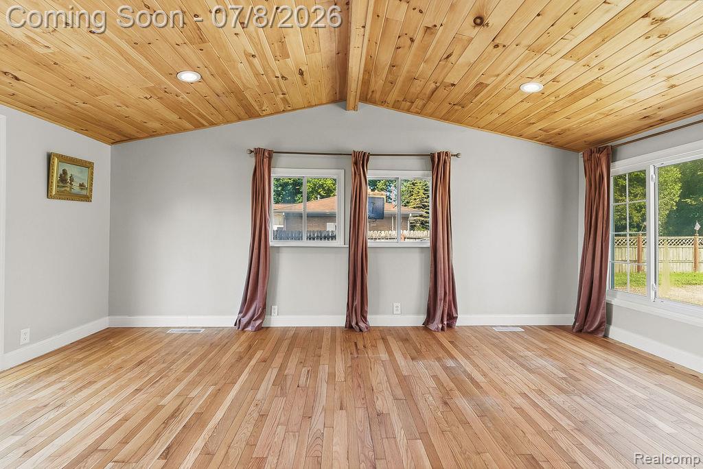 5698 McGrandy Road, Bridgeport, MI 48722 — Photo 9