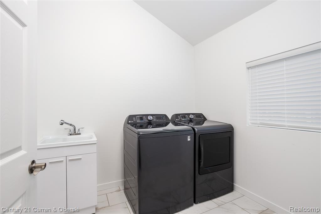 549 E Marshall, Ferndale, MI 48220 — Photo 9