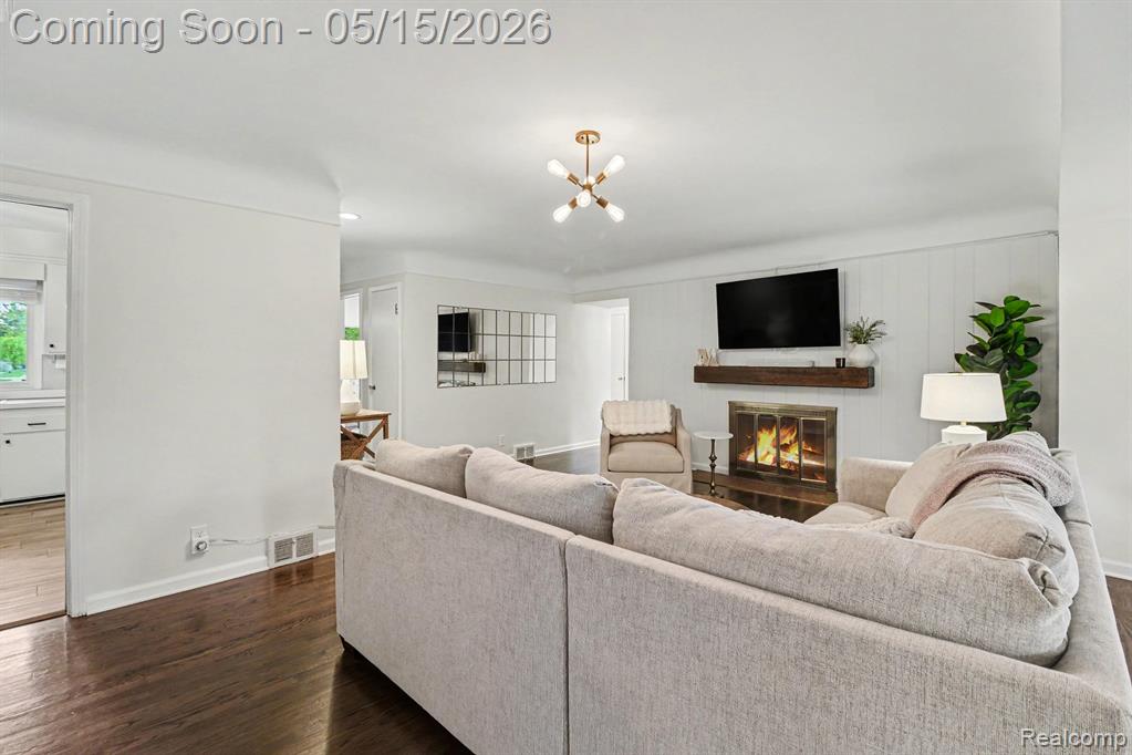 4402 Buckingham Road, Royal Oak, MI 48073 — Photo 7