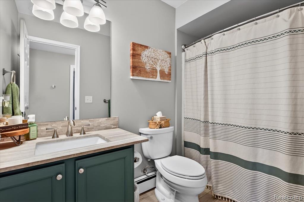 6828 Country Lane Drive, Davisburg, MI 48350 — Photo 13