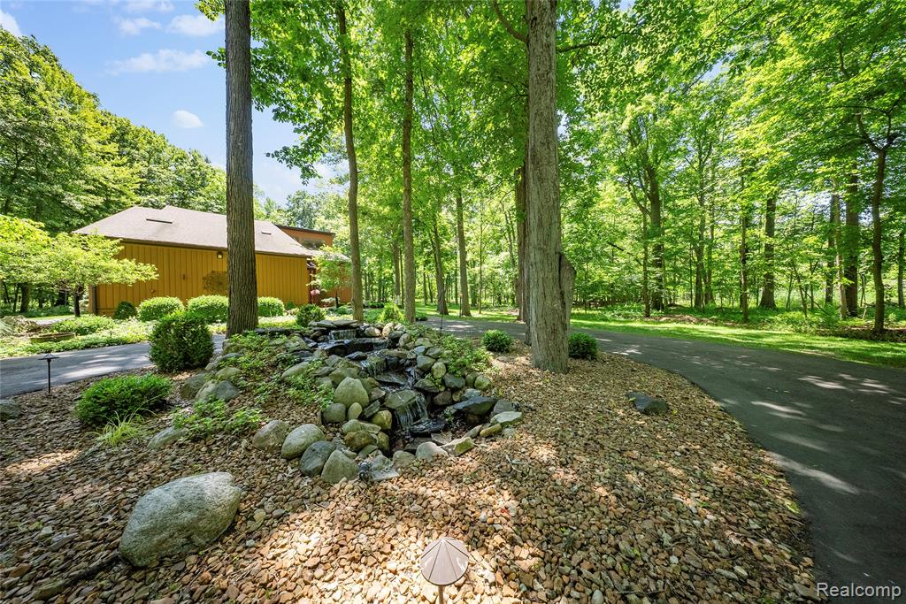 8931 Bridge Road, Grosse Ile, MI 48138 — Photo 50