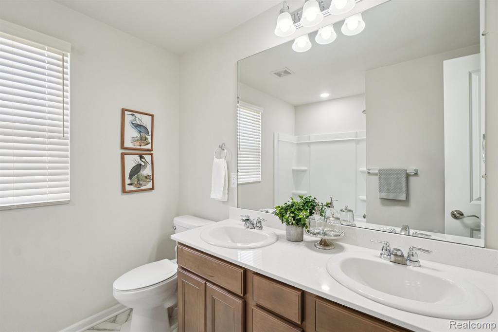 22820 Martin Road, South Lyon, MI 48178 — Photo 41