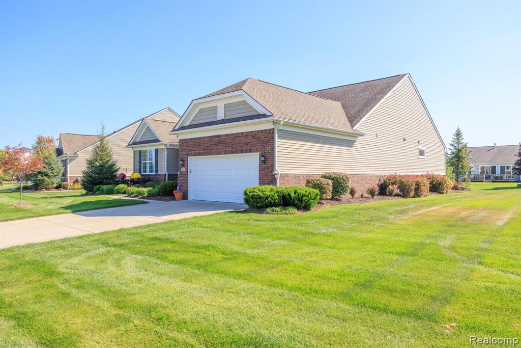 6286 Merion Lane, 75, Grand Blanc, MI 48439 — Photo 4