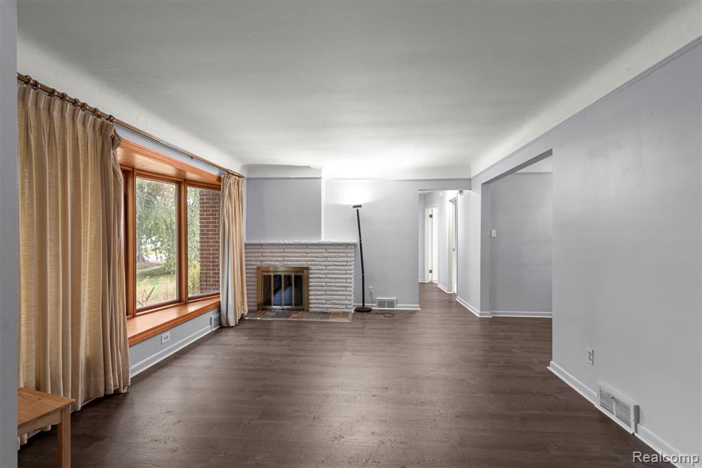 7241 Lucerne Street, Dearborn Heights, MI 48127 — Photo 5