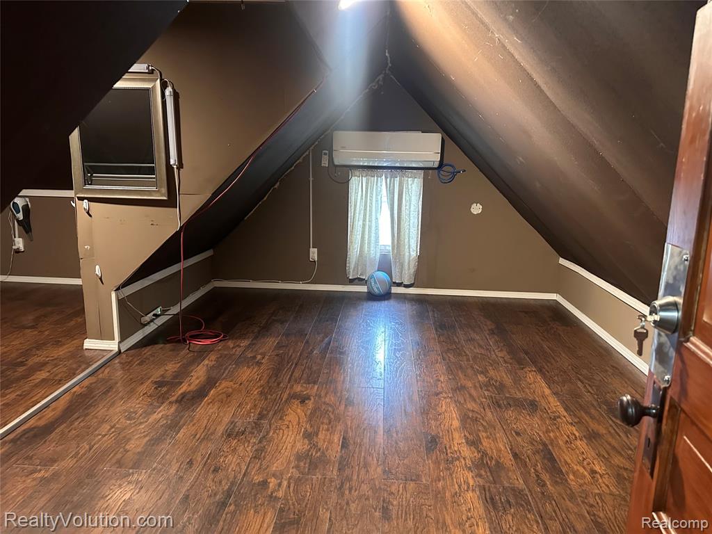 385 N Main Street, Imlay City, MI 48444 — Photo 24