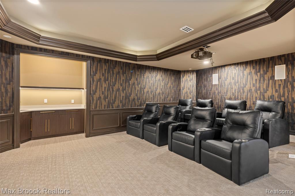 1888 W Tahquamenon Court, Bloomfield Hills, MI 48302 — Photo 60