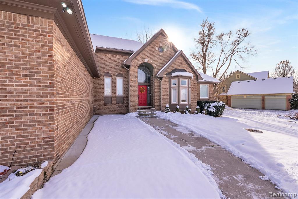 46575 Red Oak Drive, Northville, MI 48168 — Photo 18
