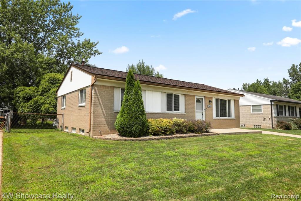 9952 Kennedy Street, Belleville, MI 48111 — Photo 17