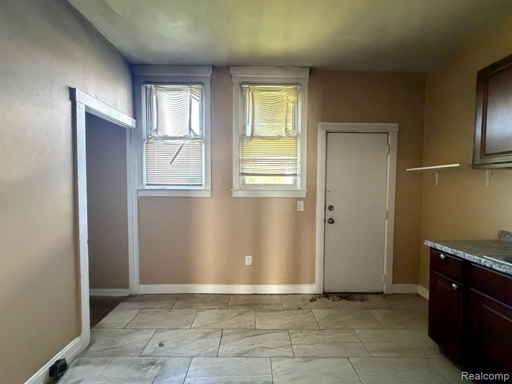 9628 PETOSKEY Avenue, Detroit, MI 48204 — Photo 10