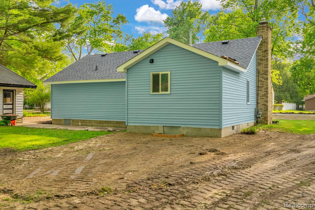 34 Pack Street, Croswell, MI 48422 — Photo 33