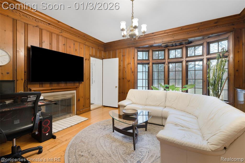 19385 Renfrew Road, Detroit, MI 48221 — Photo 9