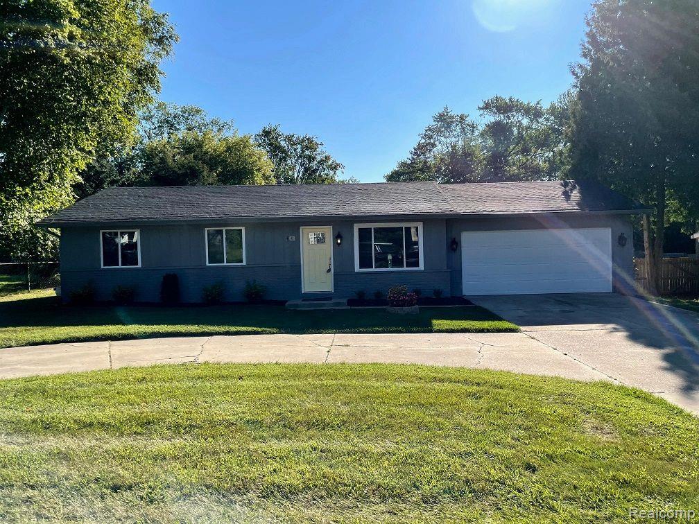 575 Mary Ellen Road, Rochester Hills, MI 48307 — front exterior
