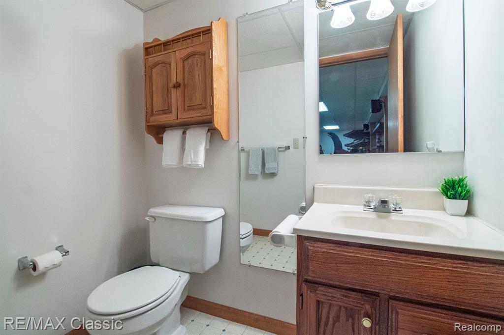 249 Essex Lane, Canton, MI 48187 — Photo 24
