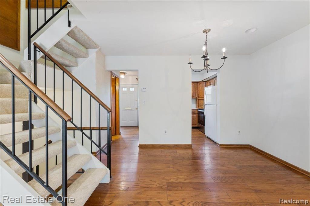 1649 BRENTWOOD Drive, 140, Troy, MI 48098 — Photo 17