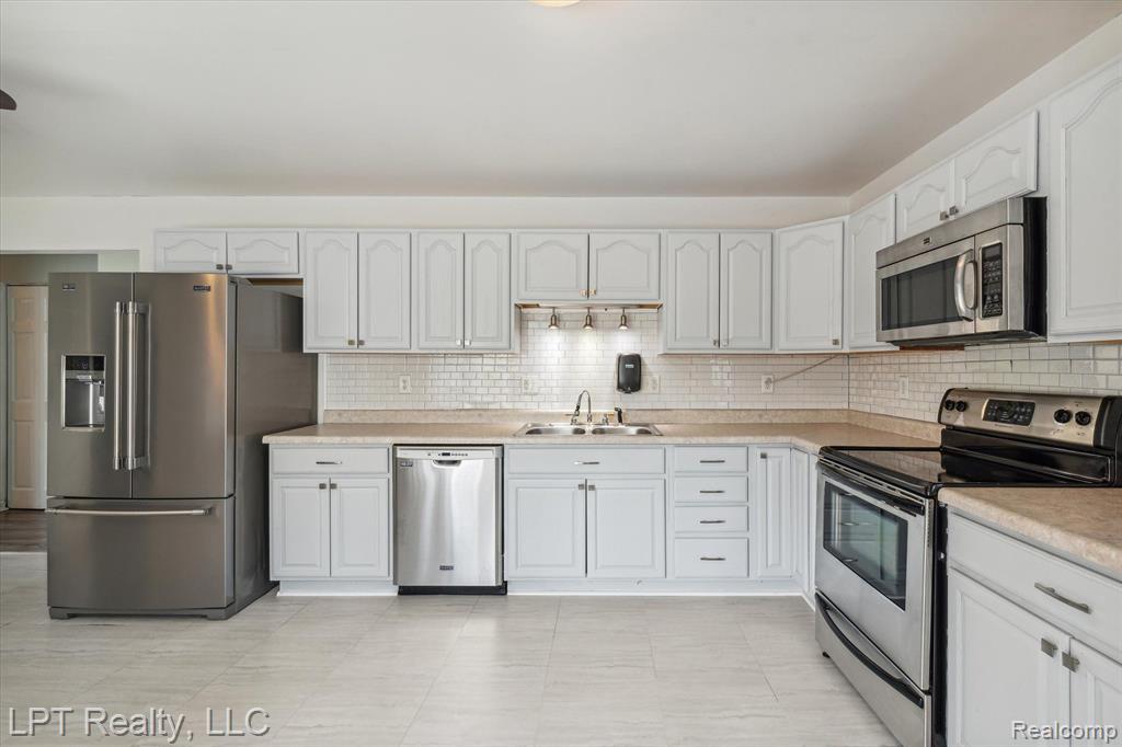 4140 5TH Street, Newport, MI 48166 — Photo 16