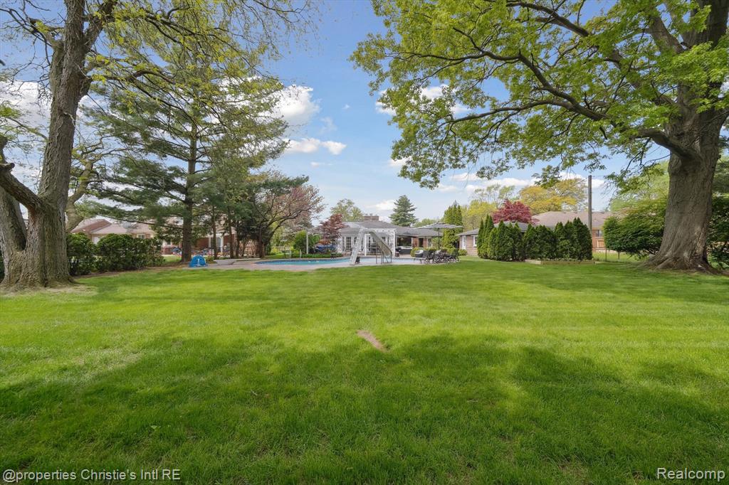 511 S GULLEY Road, Dearborn, MI 48124 — Photo 35
