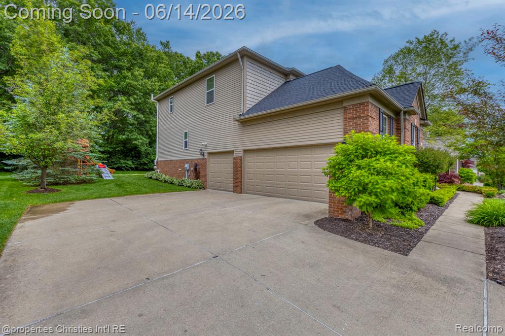 4420 Middlesboro Road, Clarkston, MI 48348 — Photo 45