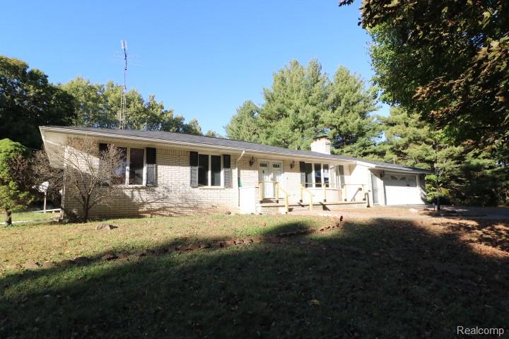 6879 Seabury Road, Imlay City, MI 48444 — Photo 21
