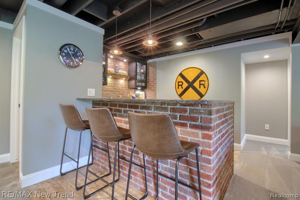 9457 DALEVIEW Drive, South Lyon, MI 48178 — Photo 33