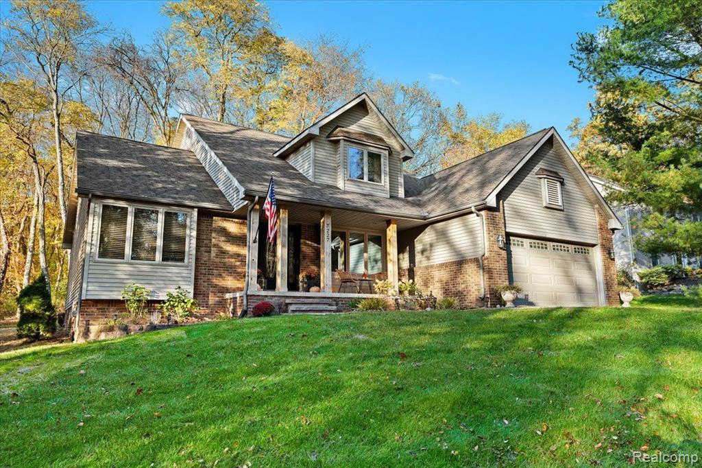 7227 COWELL Road, Brighton, MI 48116 — Photo 4