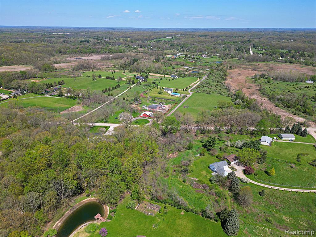 7655 WHEELER Road, Whitmore Lake, MI 48189 — Photo 15