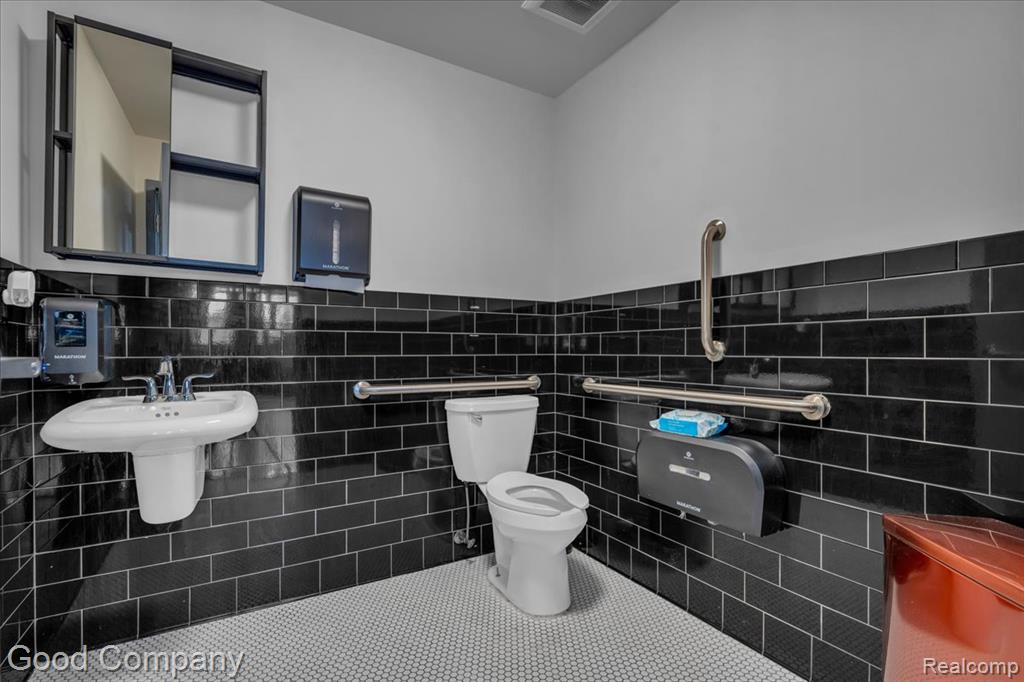 2987 Franklin Street, 2, Detroit, MI 48207 — Photo 13
