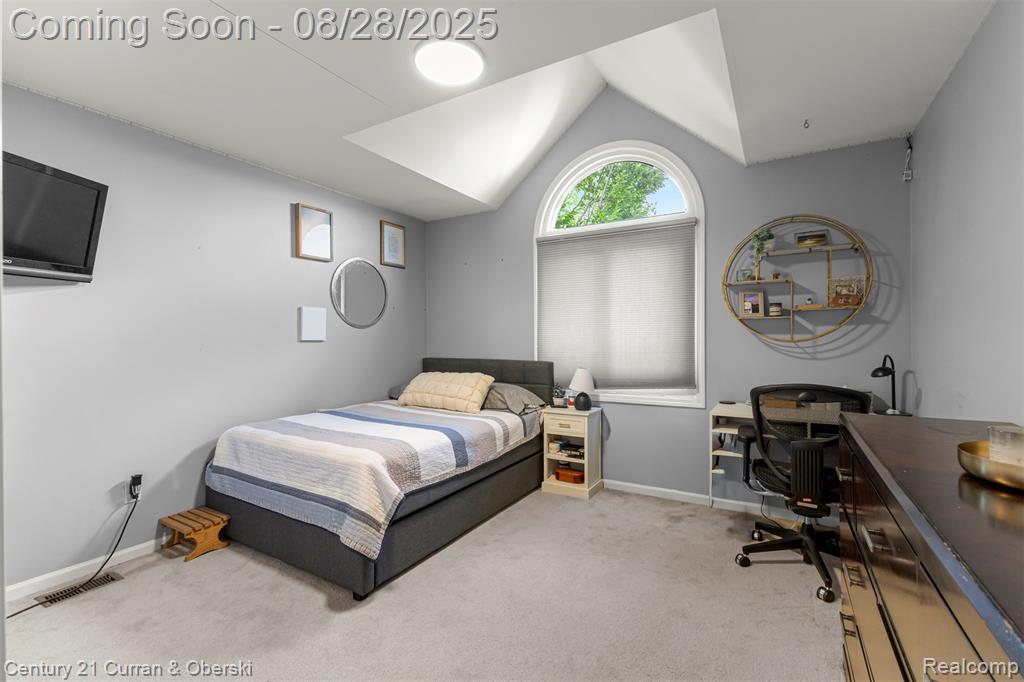 7270 Wadebridge Drive, Canton, MI 48187 — Photo 36