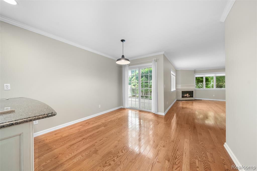 560 Billingsgate Court, Bloomfield Hills, MI 48301 — Photo 11