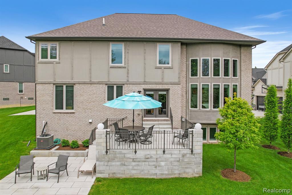 4903 PARK MANOR Drive, Troy, MI 48098 — Photo 60