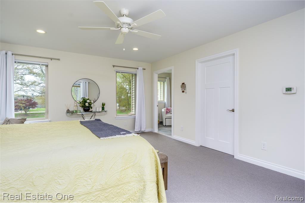 9243 Sherwood Drive, Davisburg, MI 48350 — Photo 17