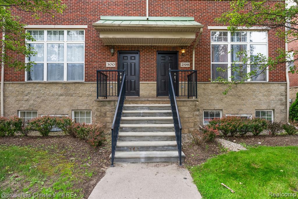 298 E PALMER Street, 26, Detroit, MI 48202 — Photo 35