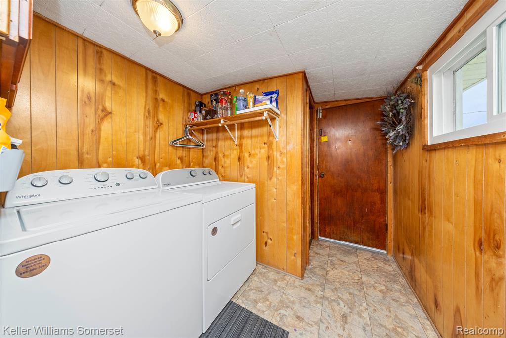 908 BROWN CITY Road, Imlay City, MI 48444 — Photo 13