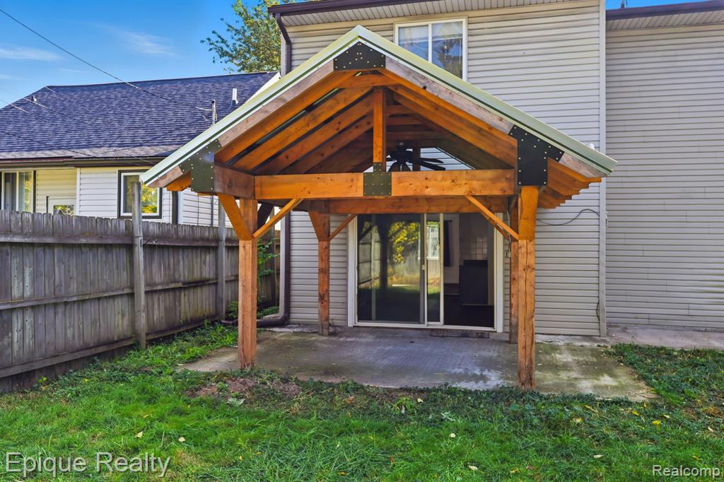 76 W Coy Avenue, Hazel Park, MI 48030 — Photo 20