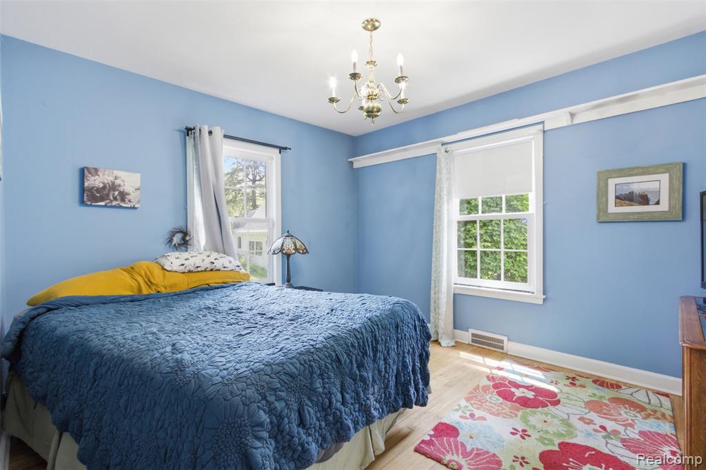 85 Hill Circle Drive, Waterford, MI 48328 — Photo 13