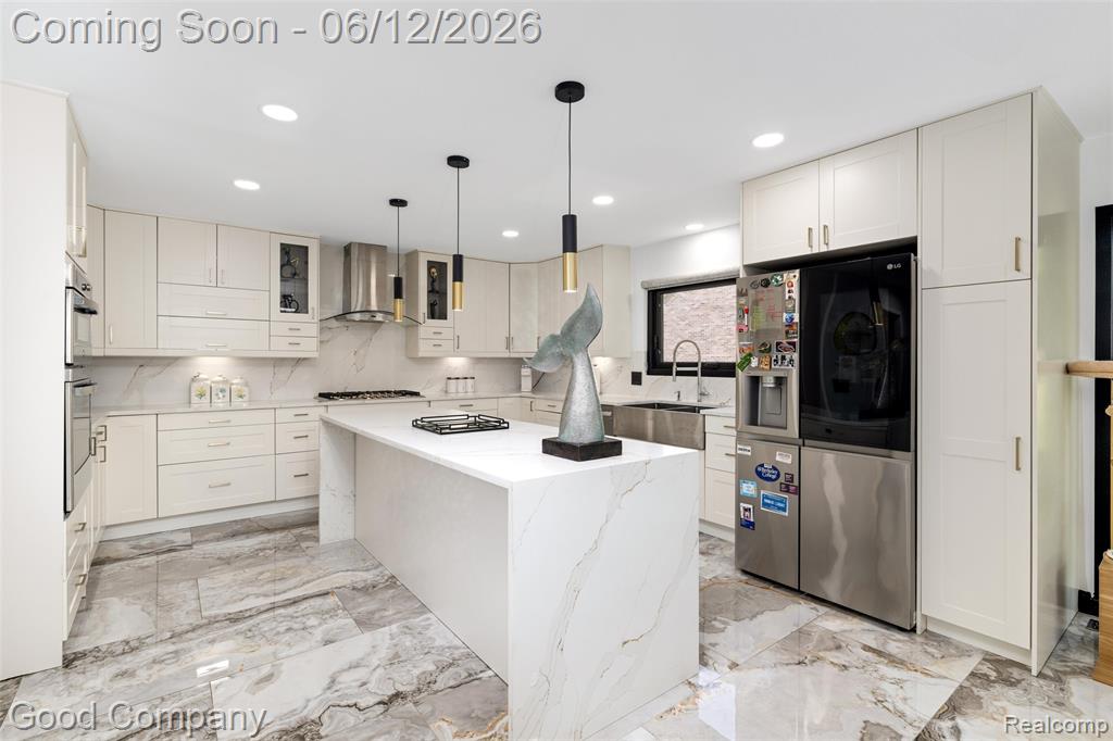 3176 Chambord Drive, West Bloomfield, MI 48323 — Photo 36