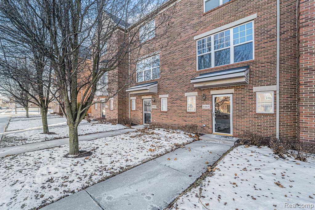 5565 BRUSH Street, 2, Detroit, MI 48202 — Photo 3