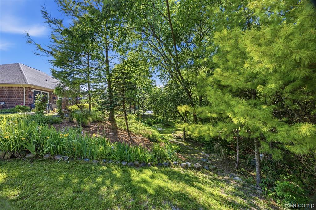 47041 Hidden River Circle N, Canton, MI 48188 — Photo 55