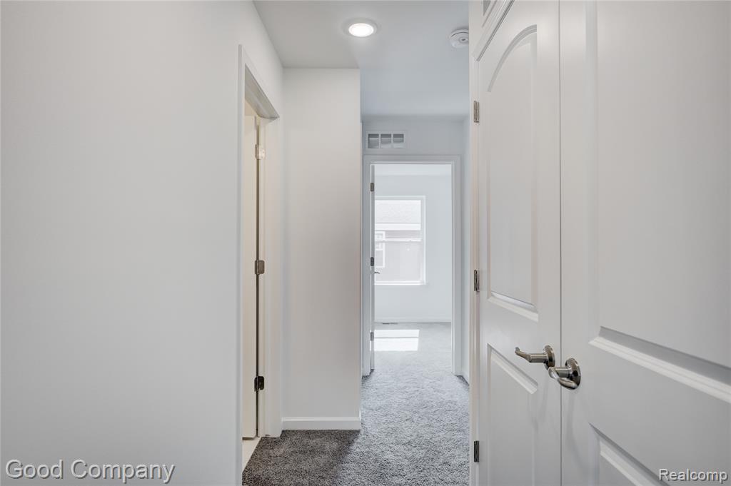 4849 Ludlow Lane, Troy, MI 48085 — Photo 35