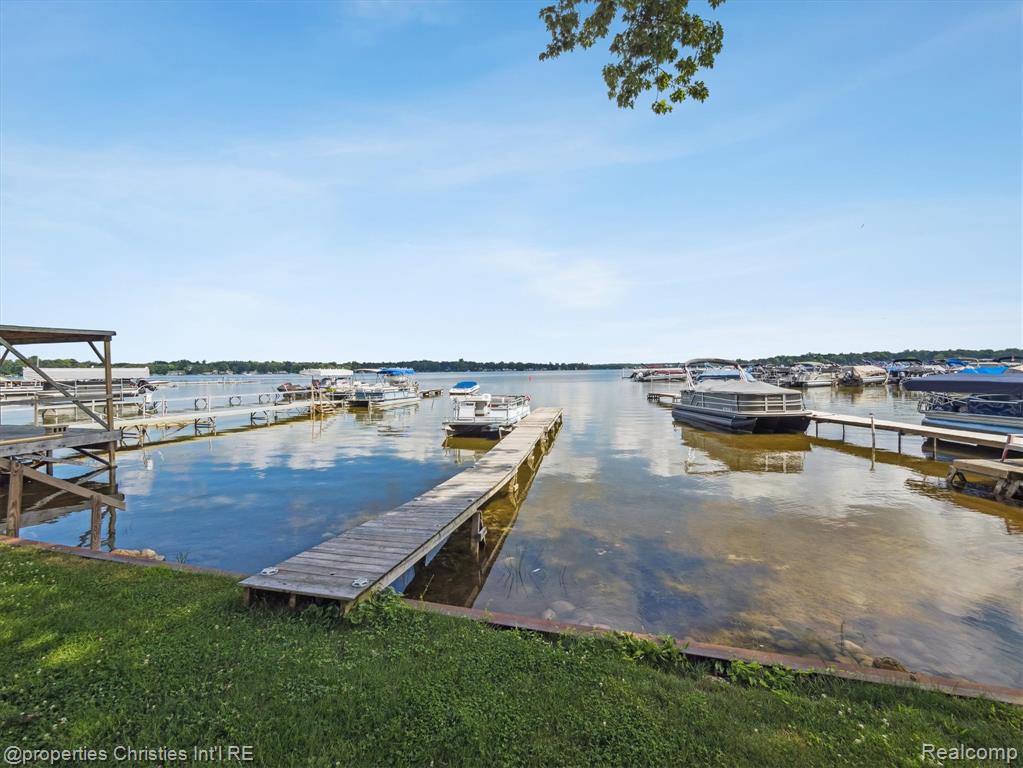 8980 Dexter Pinckney Road, Pinckney, MI 48169 — Photo 36
