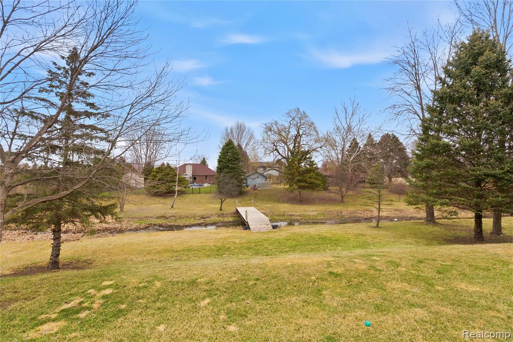 26525 Mapleridge Drive, New Baltimore, MI — Photo 42