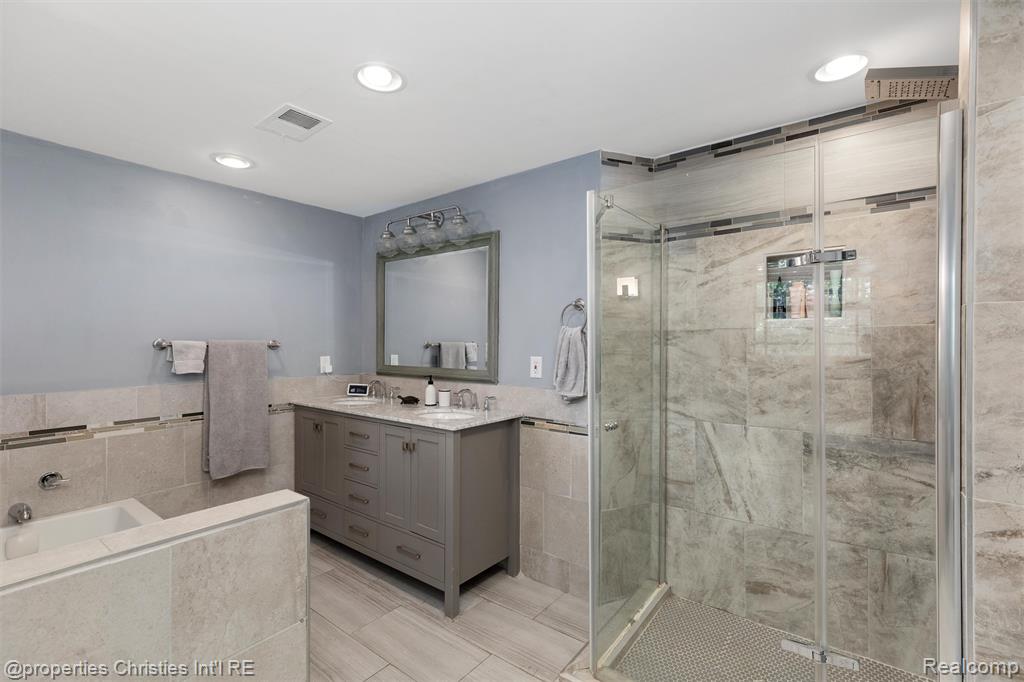 18974 Fairfield Street, Detroit, MI 48221 — Photo 35