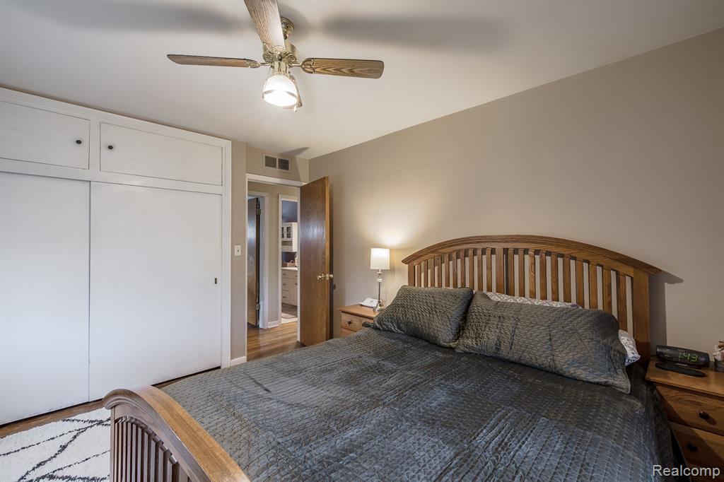 4083 Ledgestone Drive, Waterford, MI 48329 — Photo 19