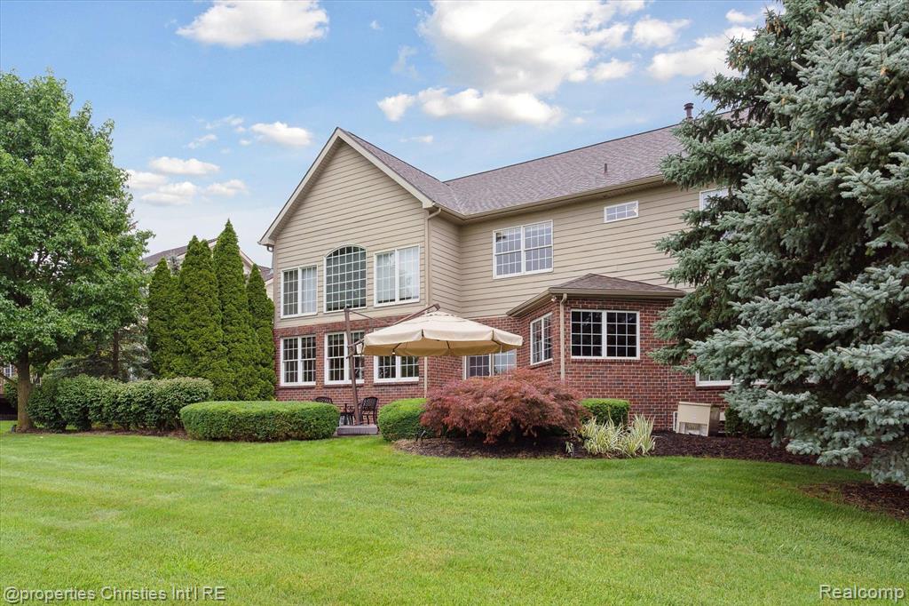 46341 PINEHURST Drive, Northville, MI 48168 — Photo 57