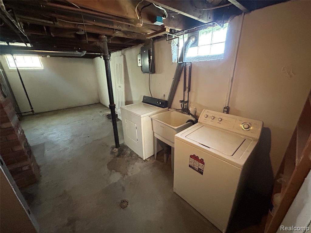 25601 Rose Street, Roseville, MI 48066 — Photo 11