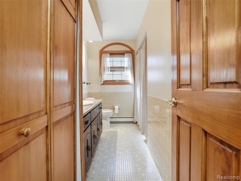 49455 Schoenherr Road, Utica, MI 48315 — Photo 20